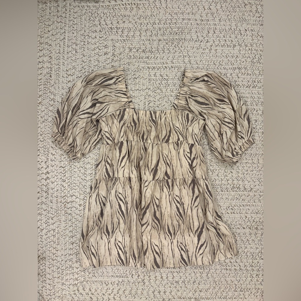 Mustard Seed Cream and Black Puffed Sleeve Dress